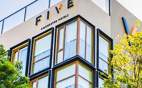 Five Hotel&Residences